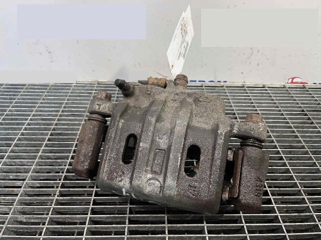 bontott CITROËN C-CROSSER Jobb első Féknyereg Munkahengerrel