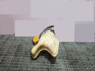 bontott CITROËN C-CROSSER Kiegyenlítő Tartály