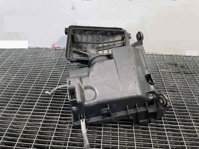 bontott CITROËN C-CROSSER Légszűrő Ház