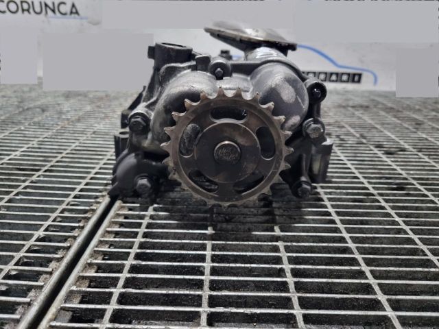 bontott CITROËN C-CROSSER Olajszivattyú