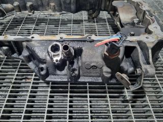 bontott CITROËN C-CROSSER Olajteknő