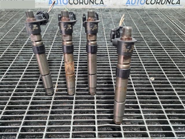 bontott CITROËN C-CROSSER Porlasztó (1 db)