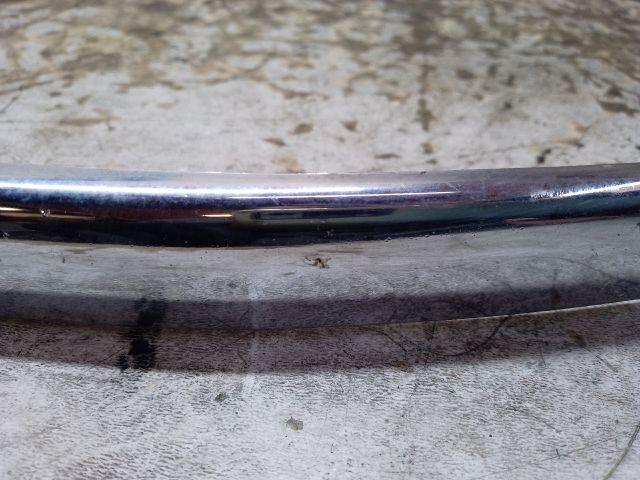 bontott CITROËN C-CROSSER Bal első Lökhárító Díszléc