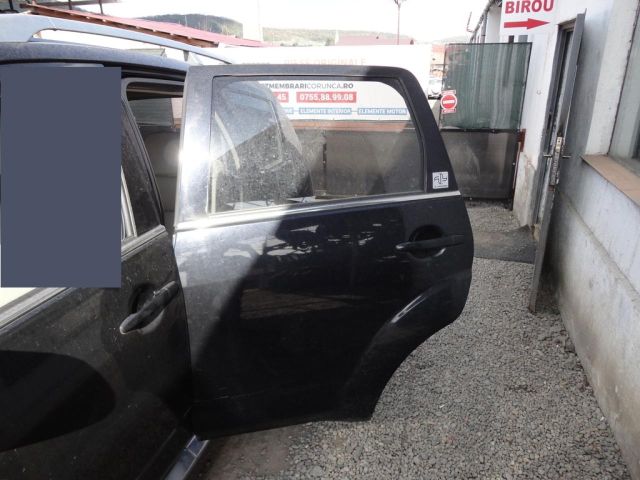 bontott CITROËN C-CROSSER Bal hátsó Ajtó (Üres lemez)