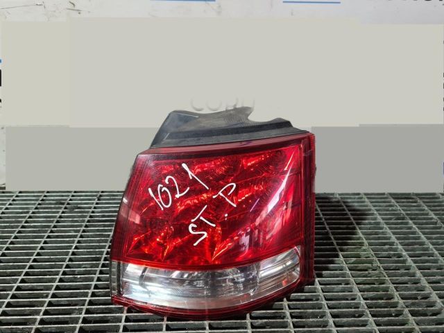 bontott CITROËN C-CROSSER Bal Hátsó Lámpa