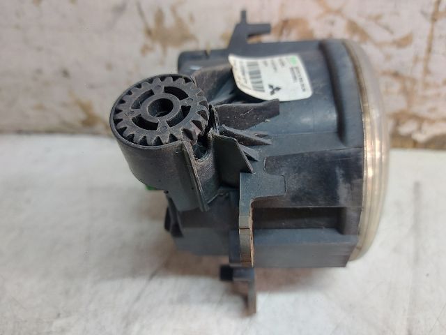 bontott CITROËN C-CROSSER Bal Ködfényszóró