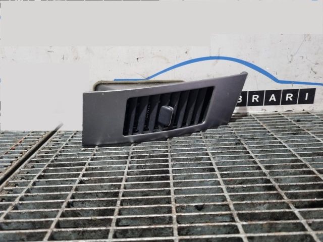 bontott CITROËN C-CROSSER Bal Szellőző