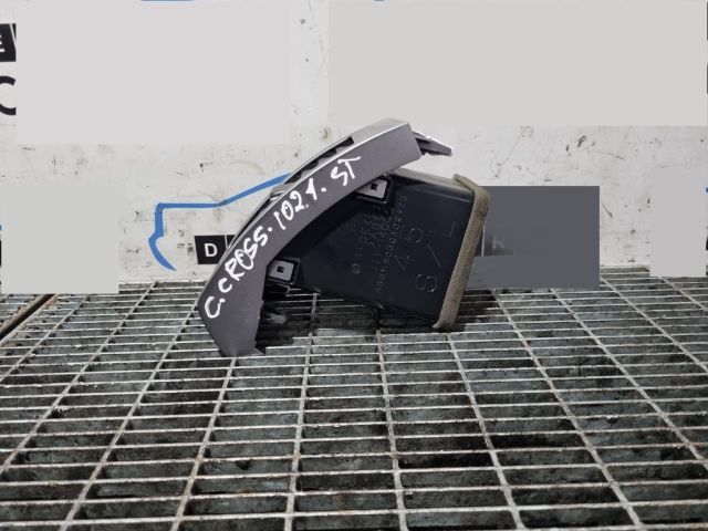 bontott CITROËN C-CROSSER Bal Szellőző