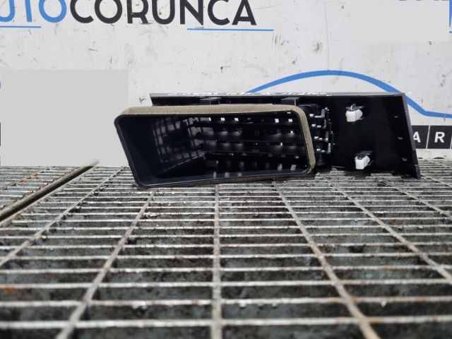 bontott CITROËN C-CROSSER Bal Szellőző