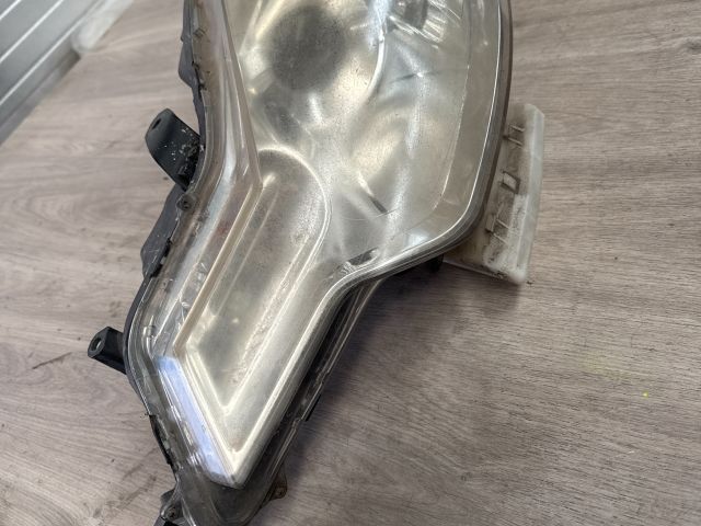 bontott CITROËN C-CROSSER Bal Xenon Fényszóró