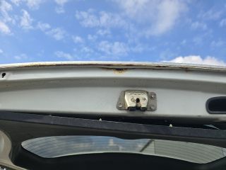 bontott CITROËN C-CROSSER Csomagtérajtó (Üres lemez)