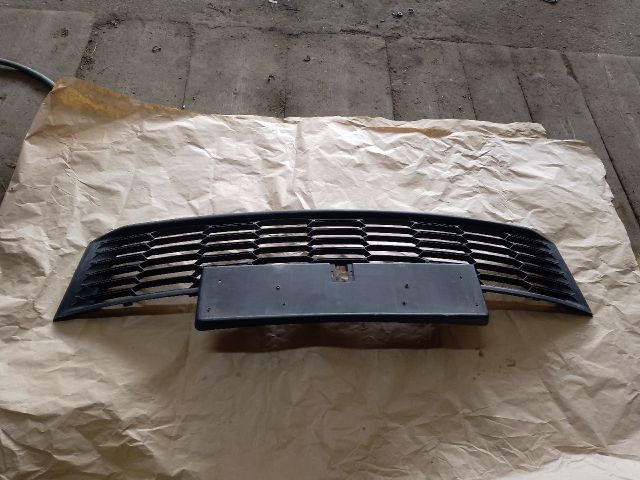 bontott CITROËN C-CROSSER Első Lökhárító Alsó Középső Díszrács