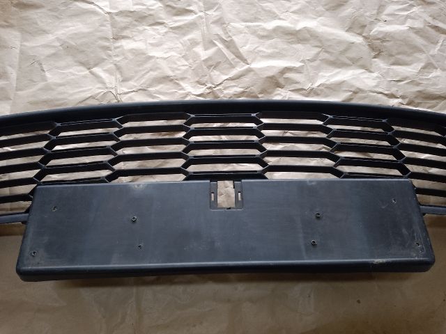 bontott CITROËN C-CROSSER Első Lökhárító Alsó Középső Díszrács