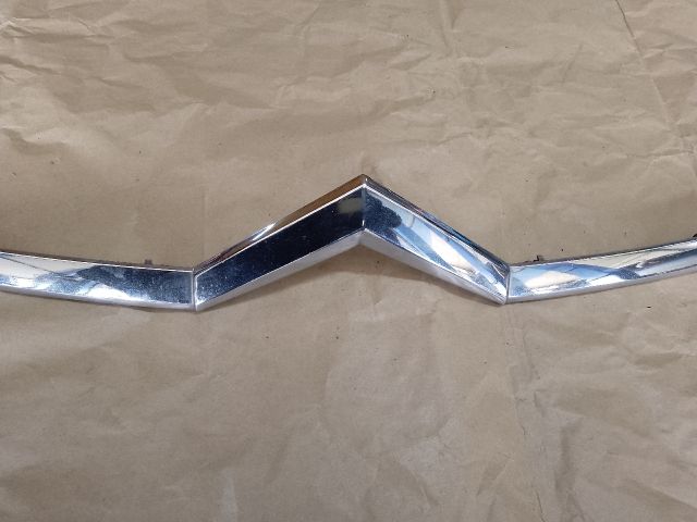 bontott CITROËN C-CROSSER Első Lökhárító Díszléc