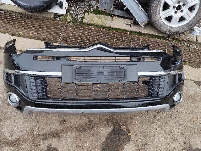 bontott CITROËN C-CROSSER Első Lökhárító (Részeivel)