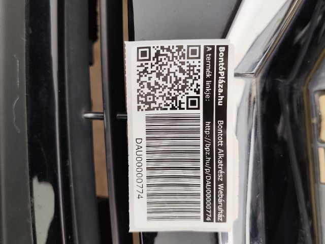 bontott CITROËN C-CROSSER Első Lökhárító (Részeivel)