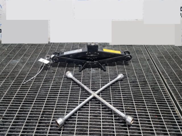 bontott CITROËN C-CROSSER Emelő