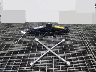 bontott CITROËN C-CROSSER Emelő