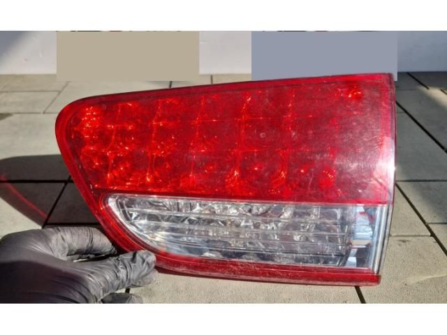 bontott CITROËN C-CROSSER Jobb Belső Hátsó Lámpa