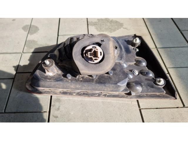 bontott CITROËN C-CROSSER Jobb Belső Hátsó Lámpa