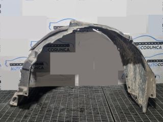 bontott CITROËN C-CROSSER Jobb első Dobbetét (Kerékjárati, Műanyag)