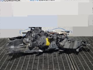 bontott CITROËN C-CROSSER Jobb Fényszóró