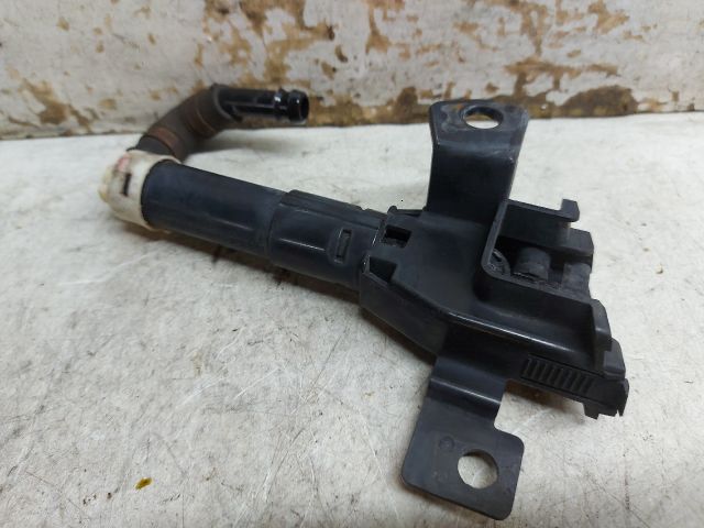 bontott CITROËN C-CROSSER Jobb Fényszórómosó Fúvóka