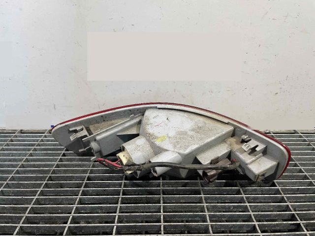 bontott CITROËN C-CROSSER Jobb Hátsó Lámpa