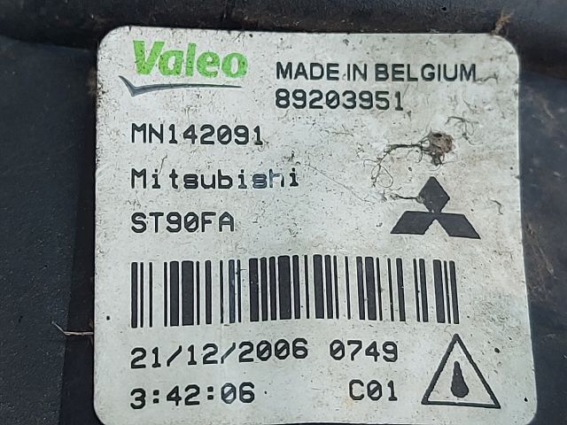 bontott CITROËN C-CROSSER Jobb Ködfényszóró