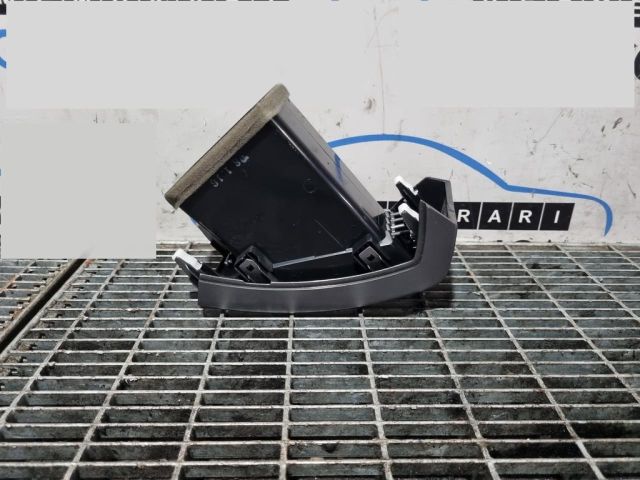 bontott CITROËN C-CROSSER Jobb Szellőző