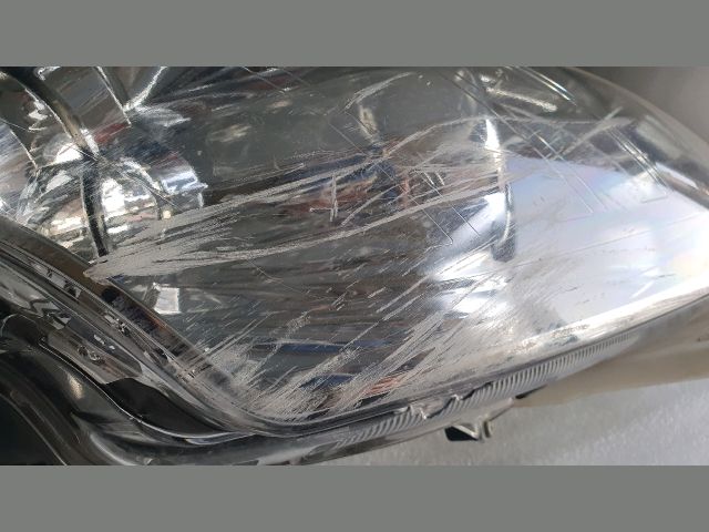 bontott CITROËN C-CROSSER Jobb Xenon Fényszóró