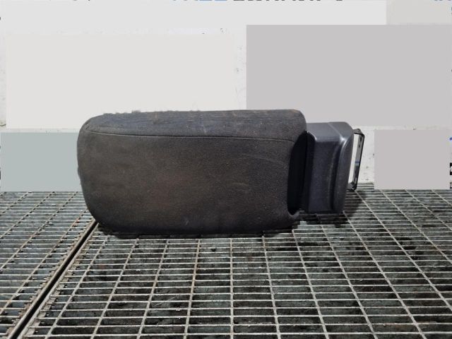 bontott CITROËN C-CROSSER Könyöklő