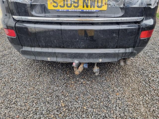 bontott CITROËN C-CROSSER Plató Ajtó