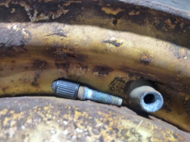 bontott CITROËN C-CROSSER Pótkerék