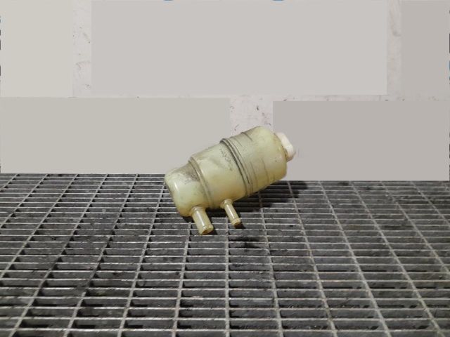 bontott CITROËN C-CROSSER Szervóolaj Tartály