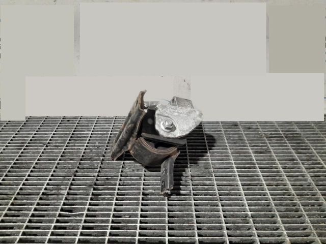 bontott CITROËN C-CROSSER Tartó Bak