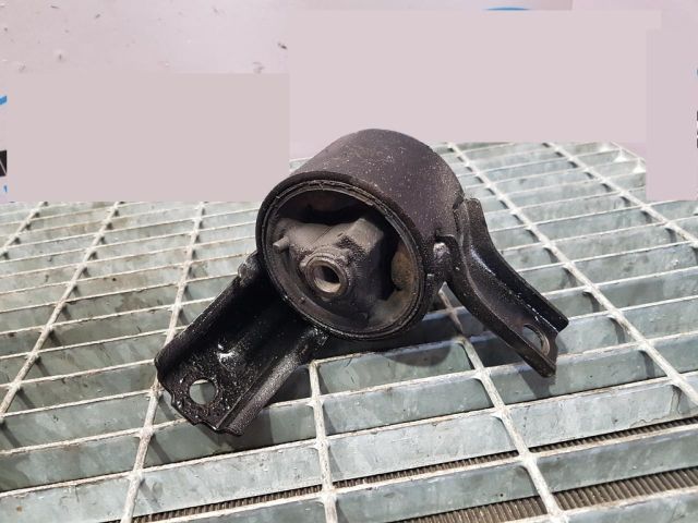 bontott CITROËN C-CROSSER Tartó Bak