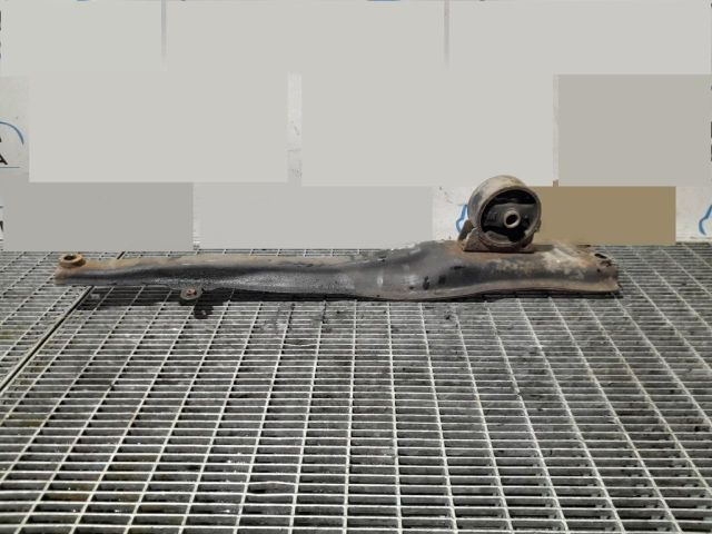 bontott CITROËN C-CROSSER Tartó Bak