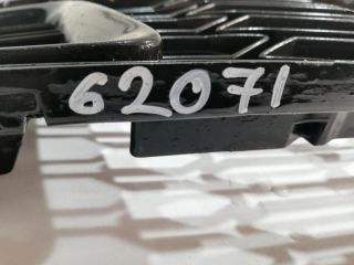 bontott CITROËN C-ELYSEE Első Lökhárító Alsó Középső Díszrács