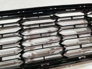 bontott CITROËN C-ELYSEE Első Lökhárító Alsó Középső Díszrács