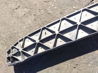 bontott CITROËN C-ELYSEE Első Lökhárító Tartó Felső