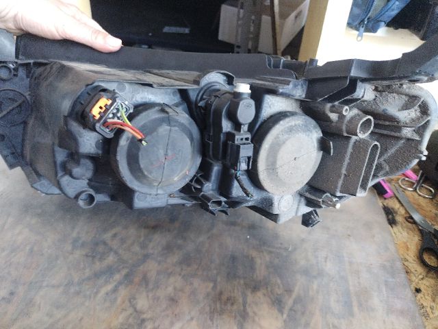 bontott CITROËN C-ELYSEE Jobb Fényszóró