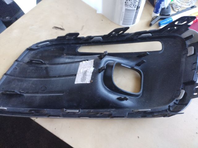 bontott CITROËN C-ELYSEE Jobb Ködlámpa Rács