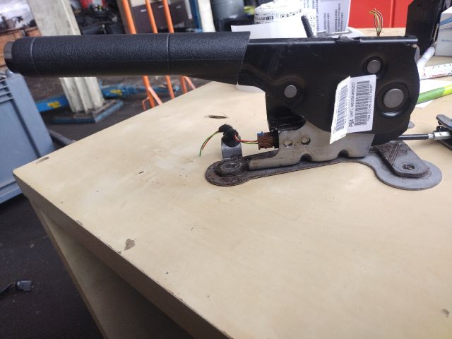 bontott CITROËN C-ELYSEE Kézifék Kar