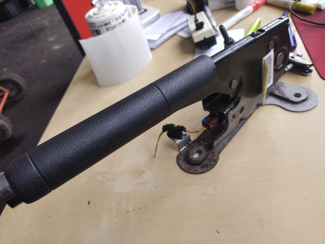 bontott CITROËN C-ELYSEE Kézifék Kar