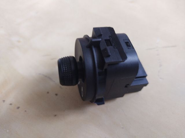 bontott CITROËN C-ELYSEE Tükör Kapcsoló