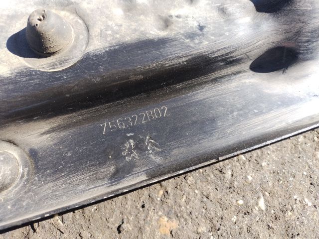 bontott CITROËN C-ELYSEE Vízhűtő Radiátor Tartó