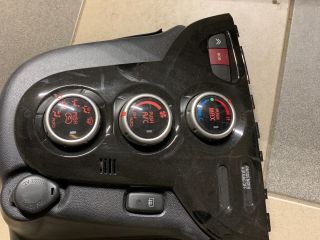 bontott CITROËN C-ZERO Fűtéskapcsoló (digit klímás)