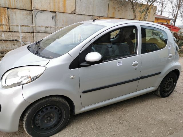 bontott CITROËN C1 Motor (Fűzött blokk hengerfejjel)