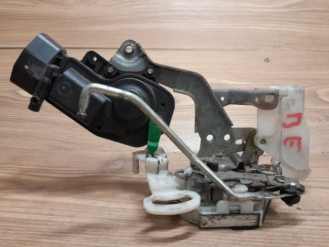 bontott CITROËN C1 Bal első Ajtózár